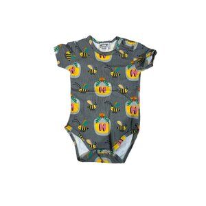 Raspberry Republic Hi Honey Organic Short Sleeve Baby Body Suit Size 6-9 Months